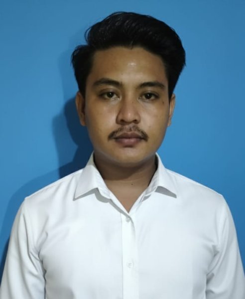 Een Kumara Ramadhani, pelatih TARUNG DERAJAT